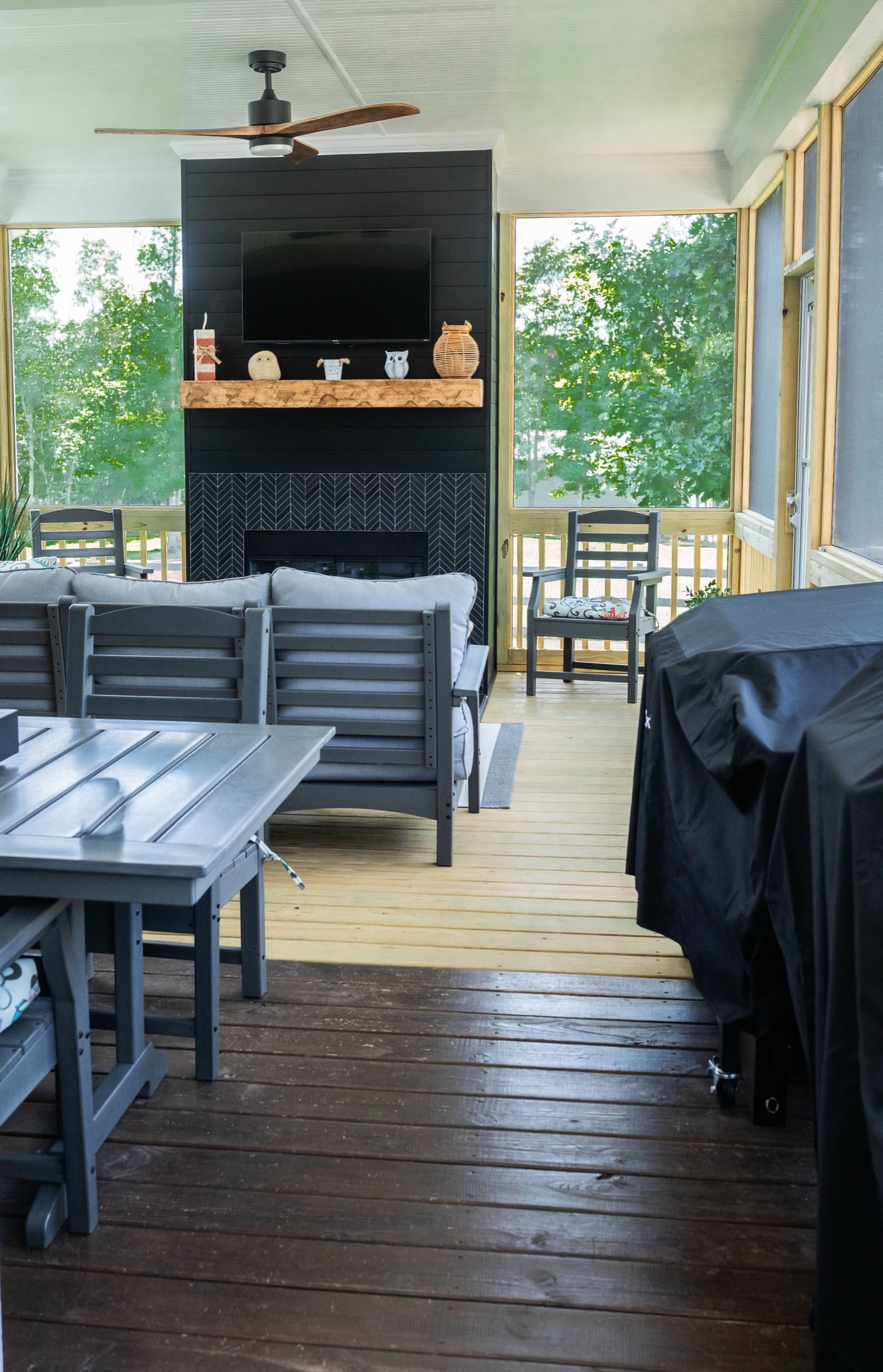 Mt. Carmel Church Ln screened porch — full view with dining area and grill station